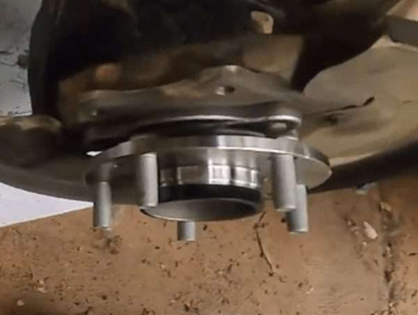 NSK FRONT SINGLE WHEEL BEARING HUB KIT HOLDEN ADVENTRA AWD - Image 5
