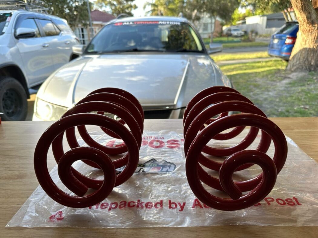 PAIR Pedders Rear Adventra Raised Pedders Heavy Duty Coil Spring 7819 - Image 2