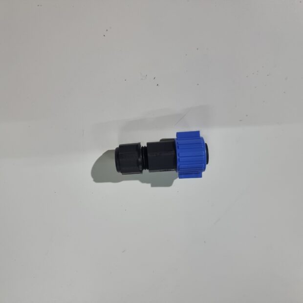 9 pin round water proof male connector