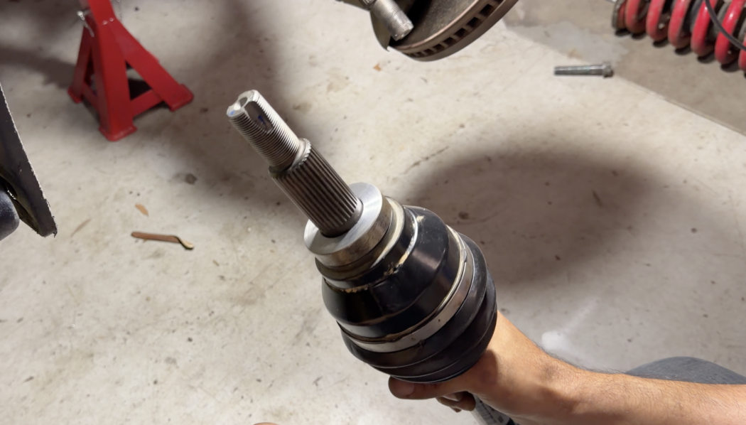 BYD SHARK 6 50mm Lift Driver Front CV Spacer